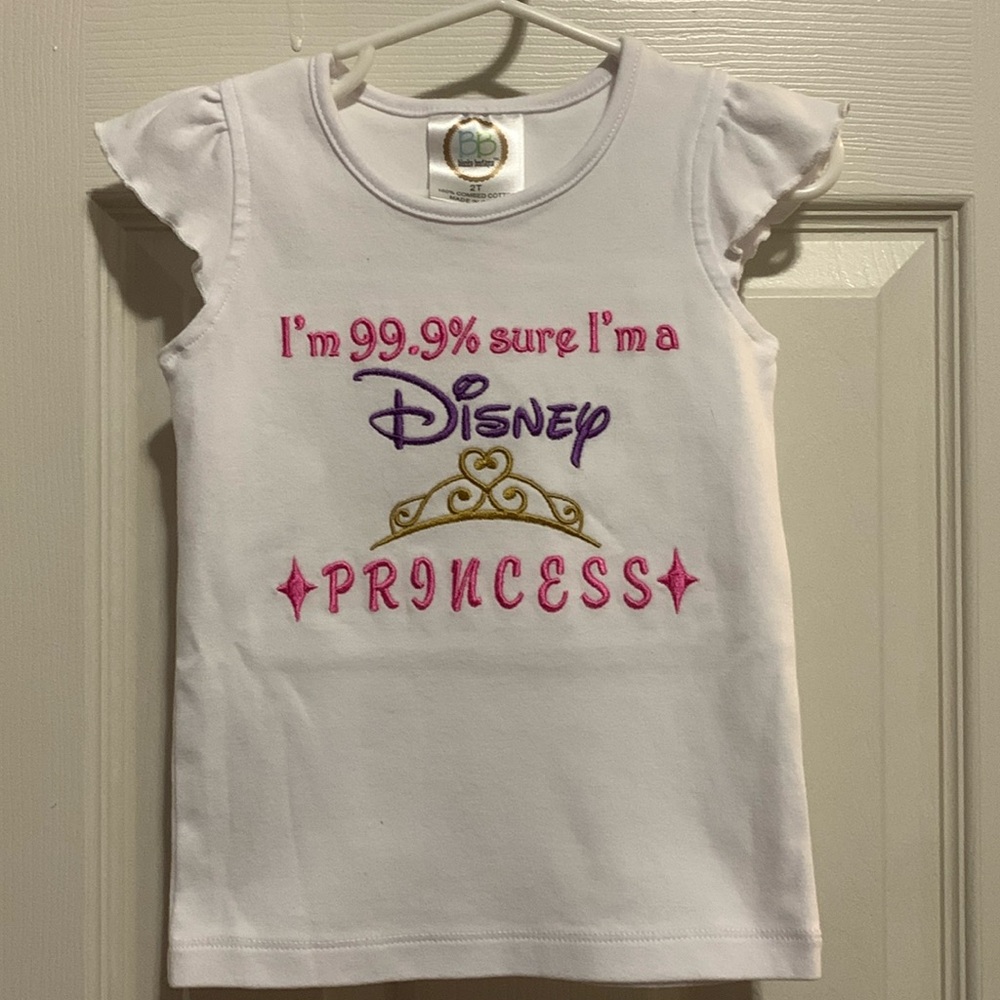 Embroidered appliquéd white t-shirt size 2T NWOT